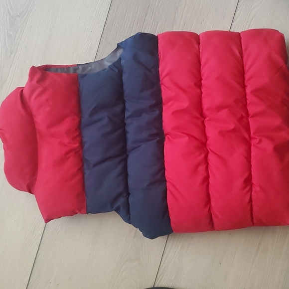 Gap Kids zip up vest - Picture 3 of 3